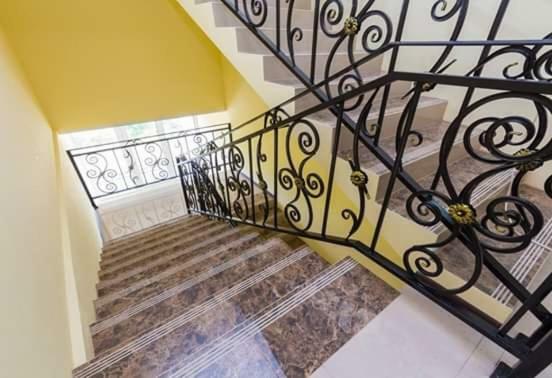 Sariya Hotel Kheivani Dış mekan fotoğraf