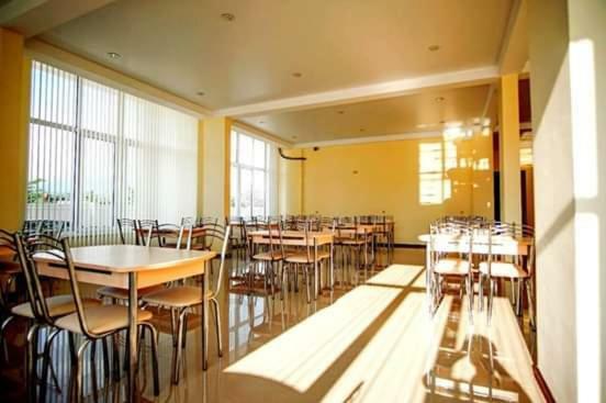 Sariya Hotel Kheivani Dış mekan fotoğraf